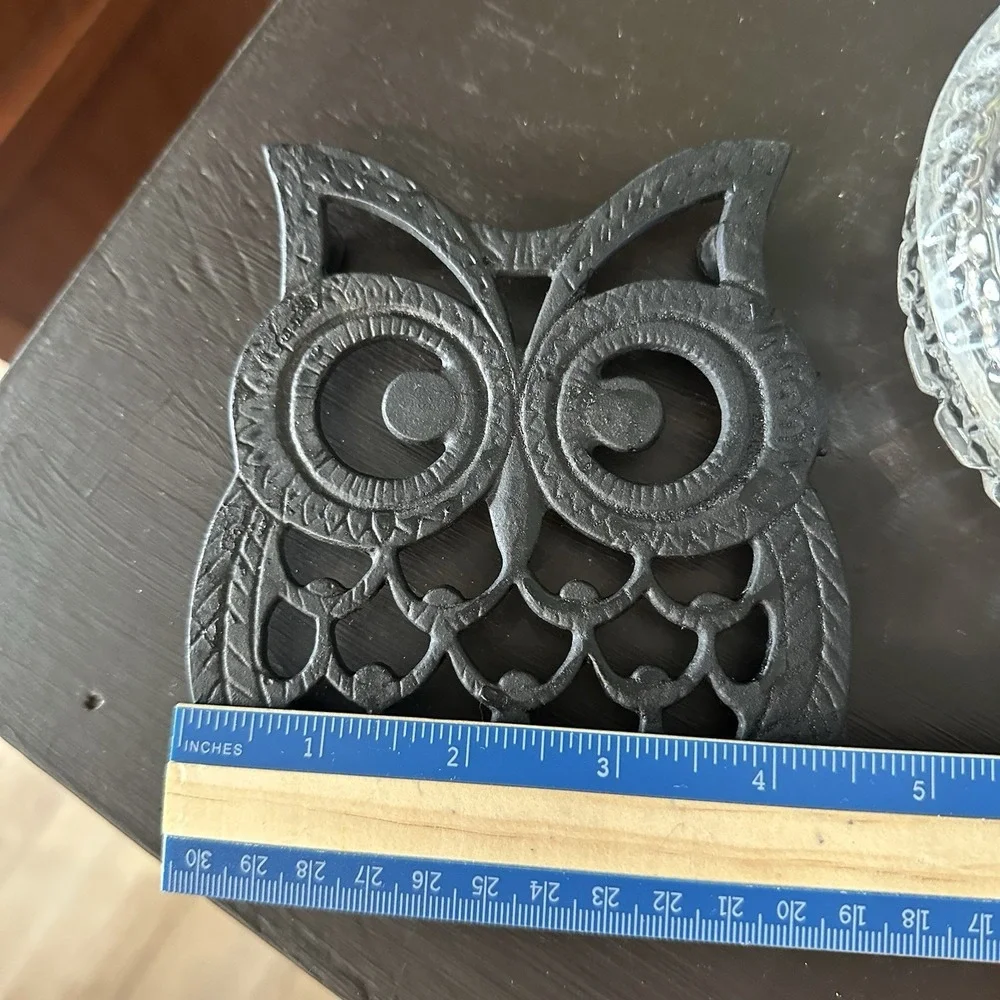 VTG Cast Iron Owl Trivet Hot Plate Black 70's MCM Kitchen Decor Retro 5.5